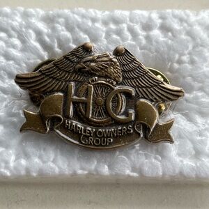 Harley Davidson Owners Group eagle Pin New bronzed gold